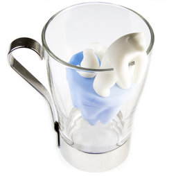 M-73, Infusor de té «Iceberg», ¡no es magnético!