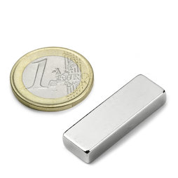 Q-30-10-05-N, Bloque magnético 30 x 10 x 5 mm, neodimio, N42, niquelado